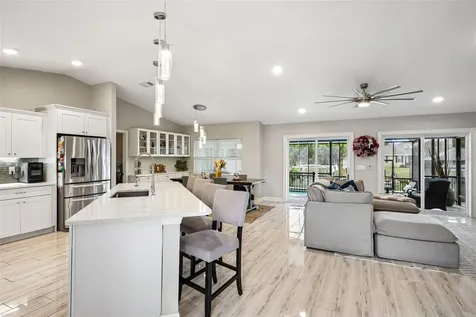 6304 Flamingo Drive Apollo Beach FL 33572
