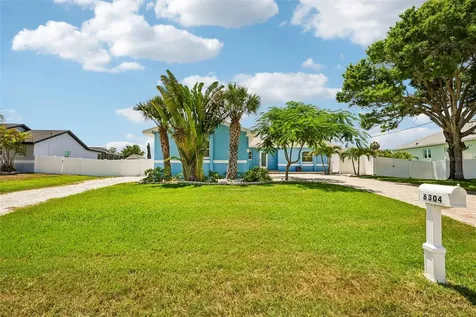6304 Flamingo Drive Apollo Beach FL 33572