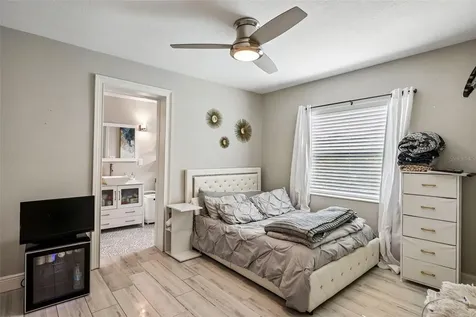6304 Flamingo Drive Apollo Beach FL 33572