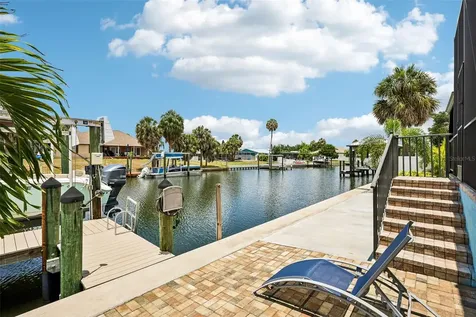 6304 Flamingo Drive Apollo Beach FL 33572