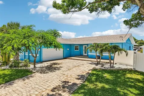 6304 Flamingo Drive Apollo Beach FL 33572