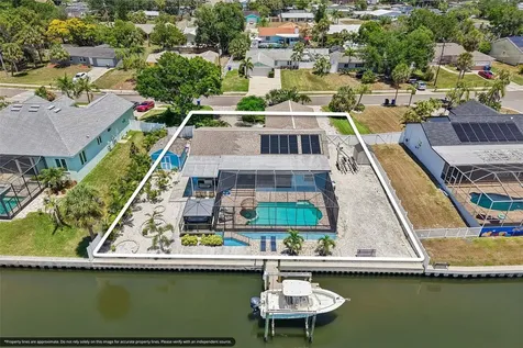 6304 Flamingo Drive Apollo Beach FL 33572