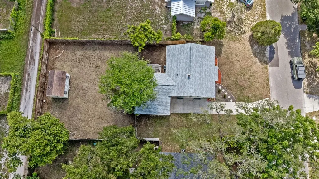 1418 E Powhatan Avenue Tampa FL 33604