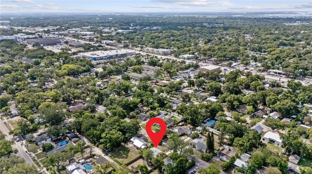 1418 E Powhatan Avenue Tampa FL 33604