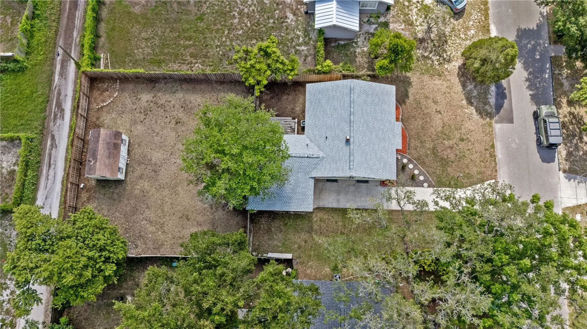 1418 E Powhatan Avenue Tampa FL 33604