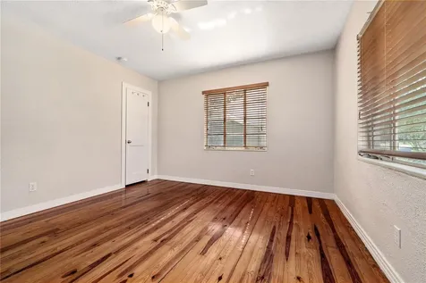 1418 E Powhatan Avenue Tampa FL 33604
