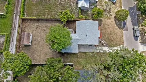 1418 E Powhatan Avenue Tampa FL 33604