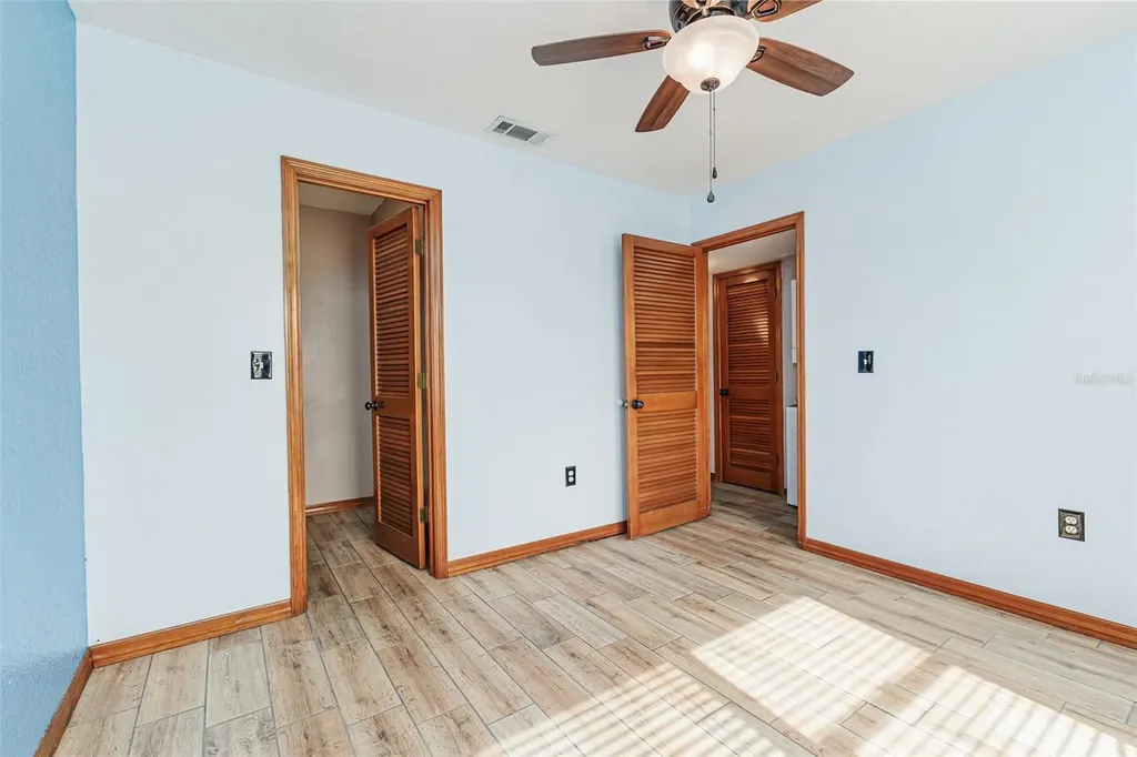 1920 E Edgewood Drive Lakeland FL 33803