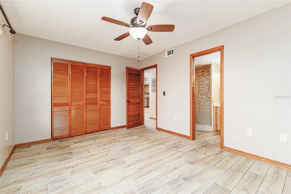 1920 E Edgewood Drive Lakeland FL 33803