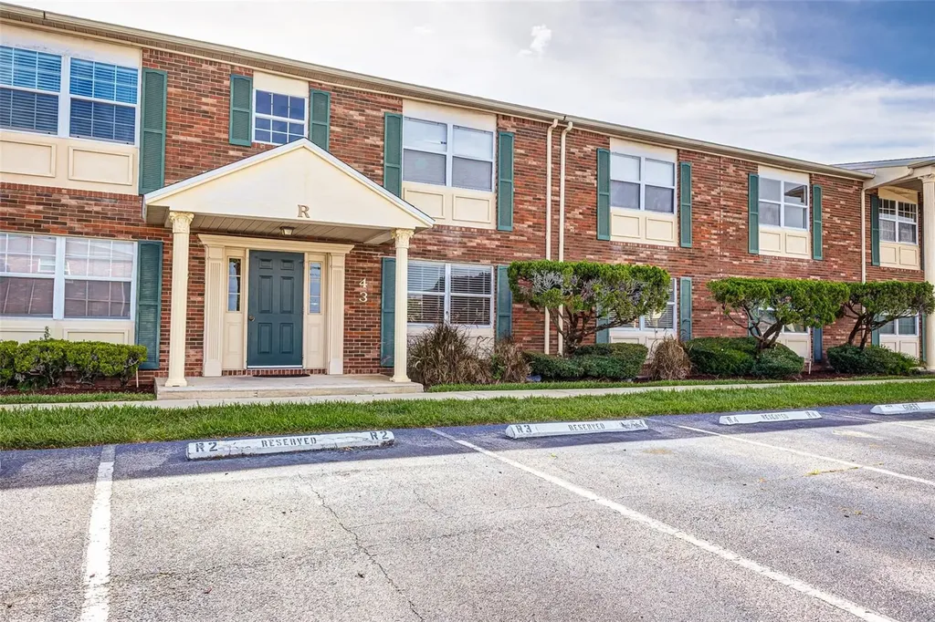 1920 E Edgewood Drive Lakeland FL 33803