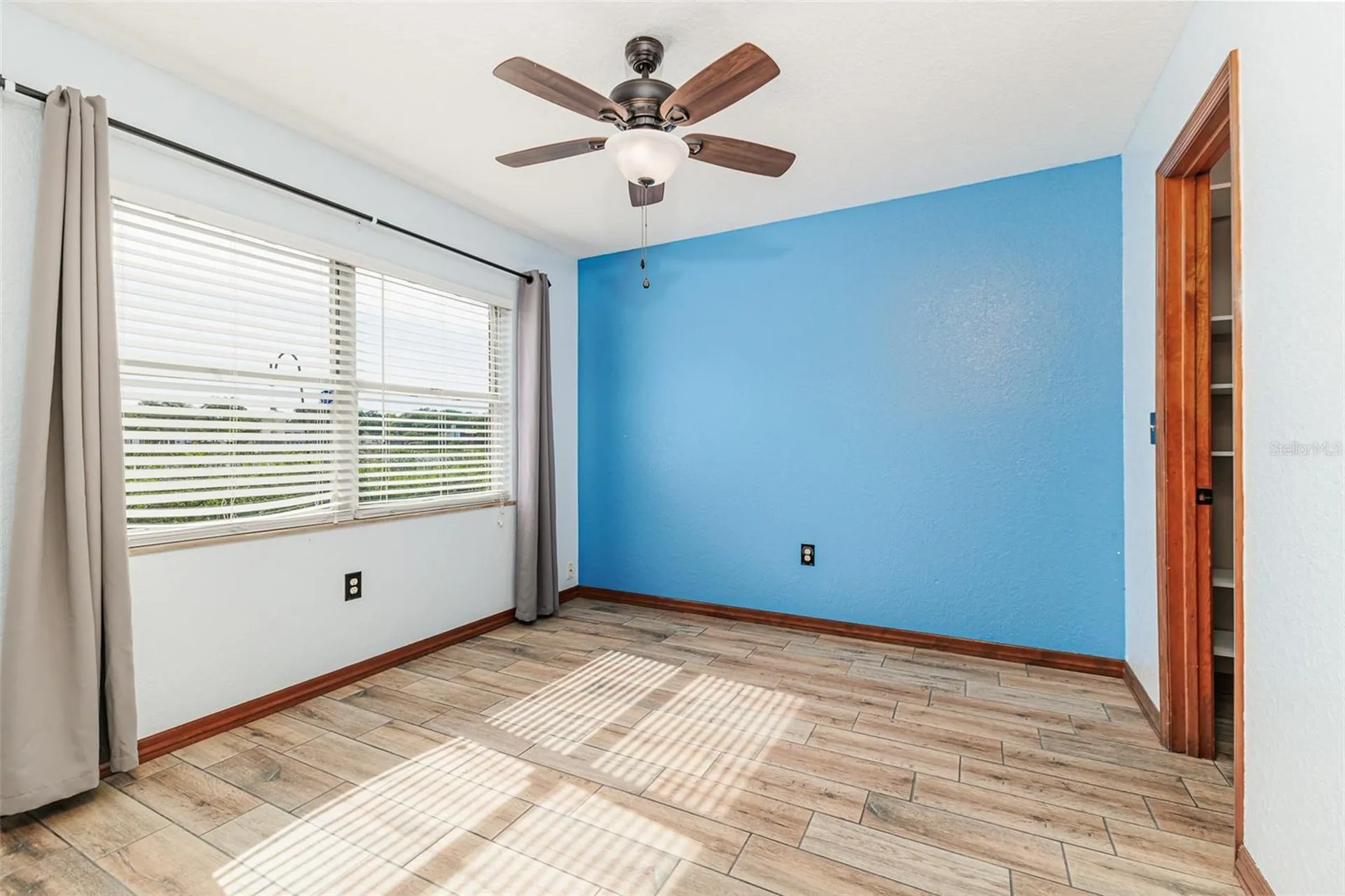 1920 E Edgewood Drive Lakeland FL 33803