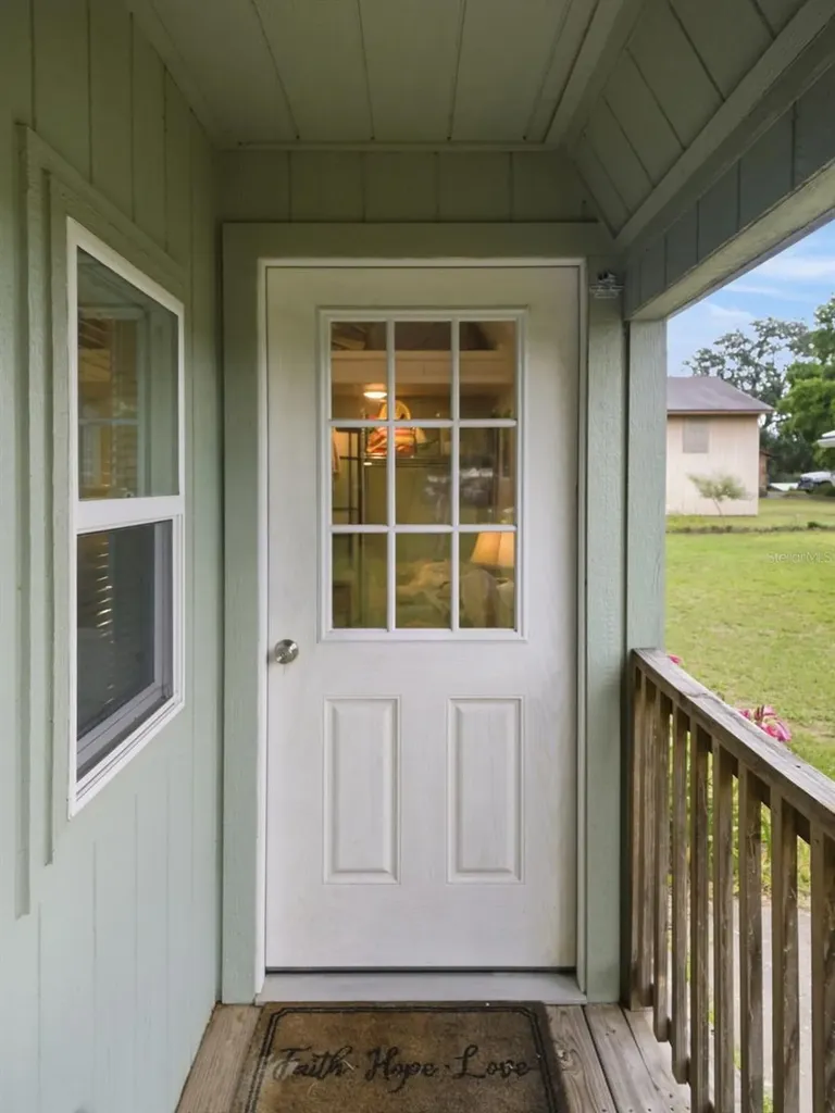 334 7th Way Interlachen FL 32148
