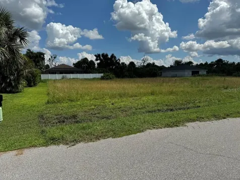 139 Sesame Road W Rotonda West FL 33947