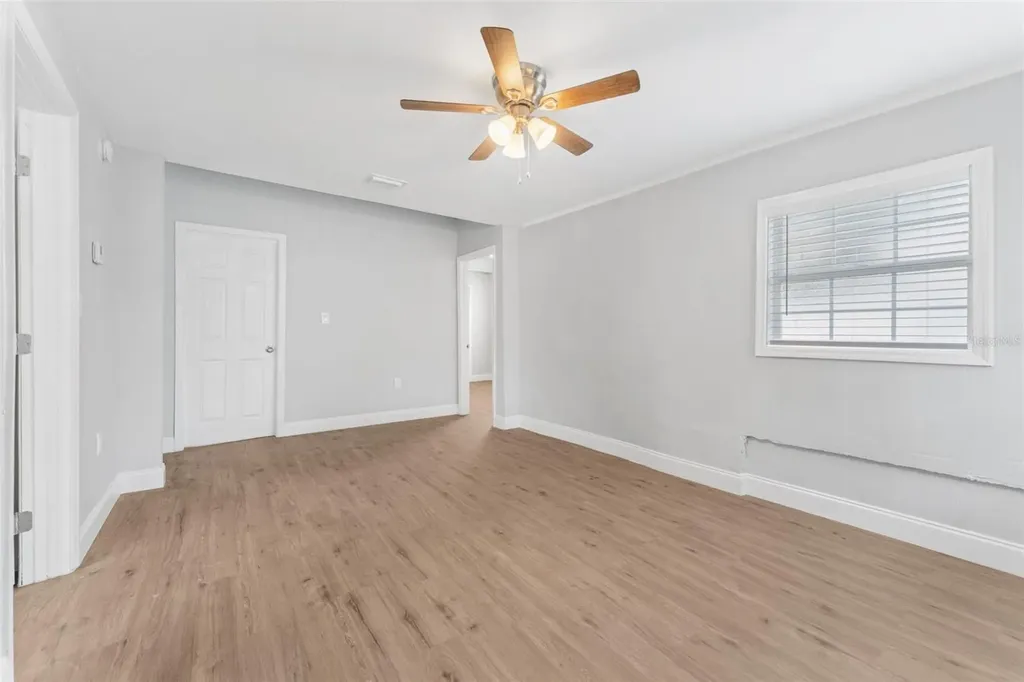 1927 13th Street S St Petersburg FL 33705