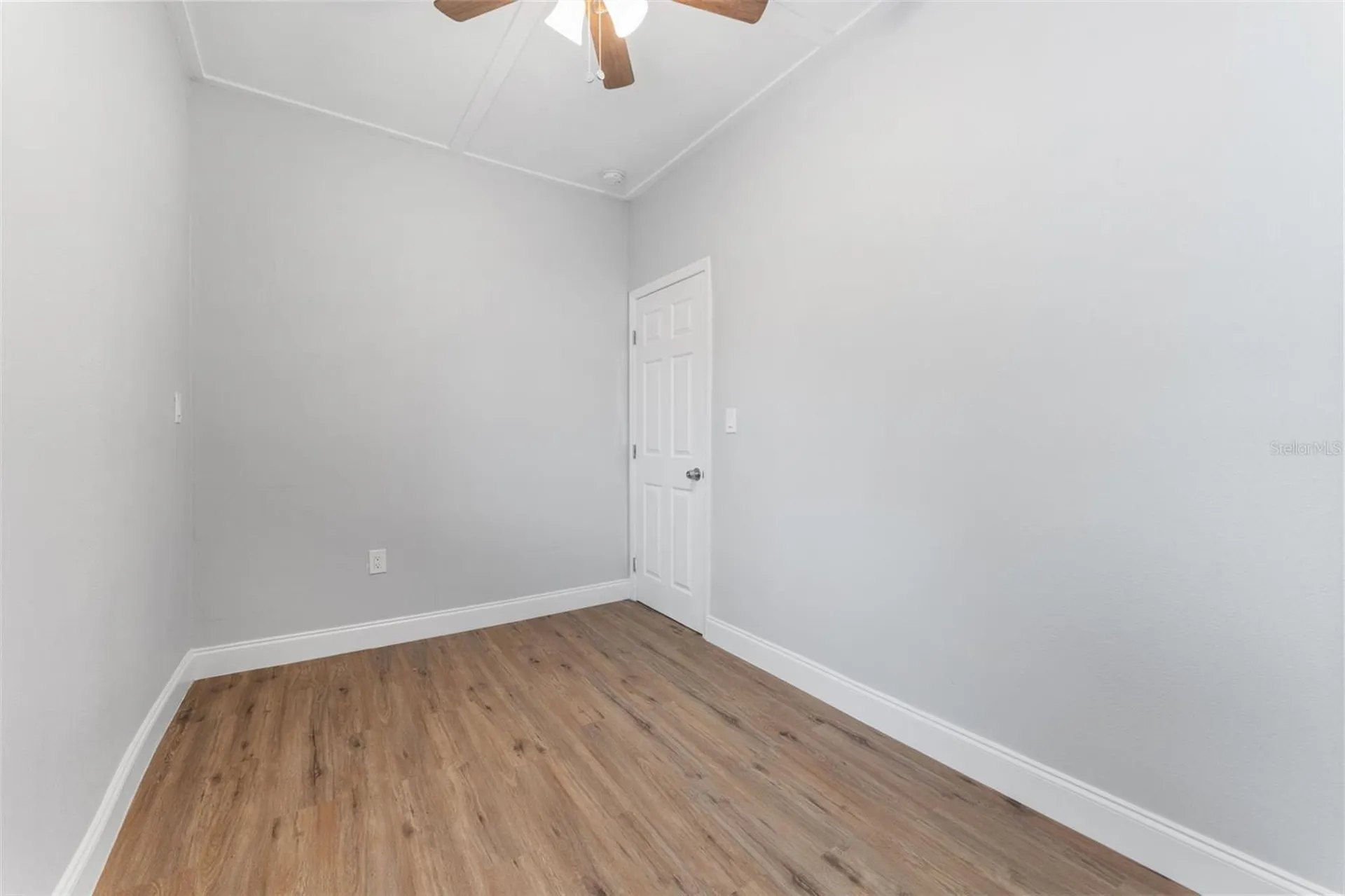 1927 13th Street S St Petersburg FL 33705