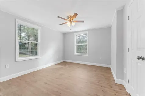 1927 13th Street S St Petersburg FL 33705