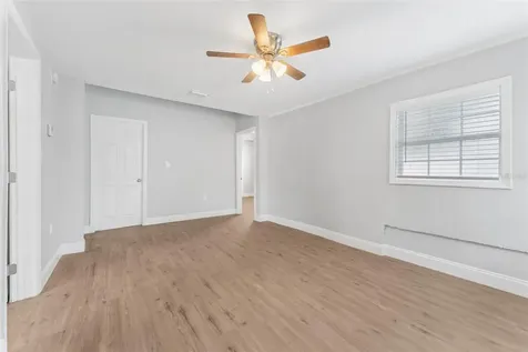 1927 13th Street S St Petersburg FL 33705