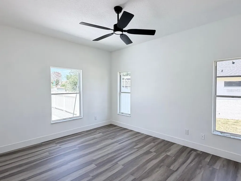 906 Berwick Drive Davenport FL 33897