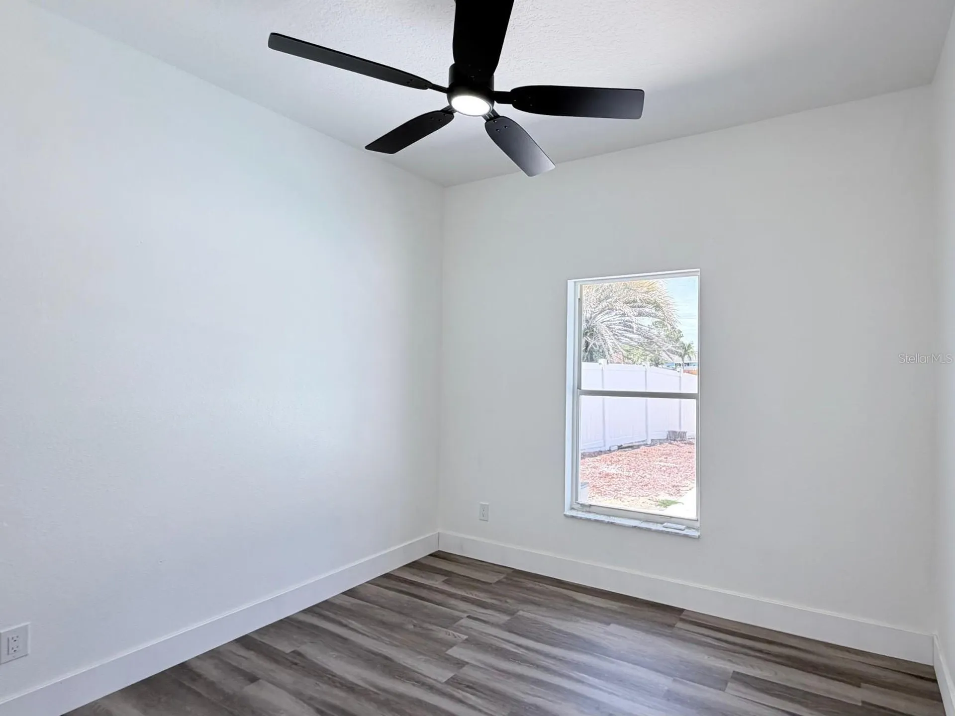 906 Berwick Drive Davenport FL 33897