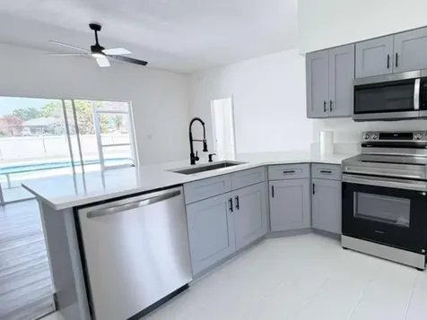 906 Berwick Drive Davenport FL 33897