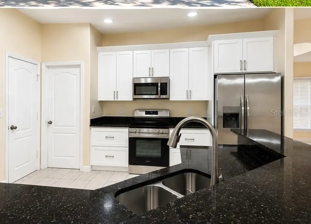 14369 Babylon Way Orlando FL 32824