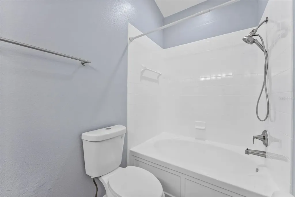 11513 Declaration Drive Tampa FL 33635
