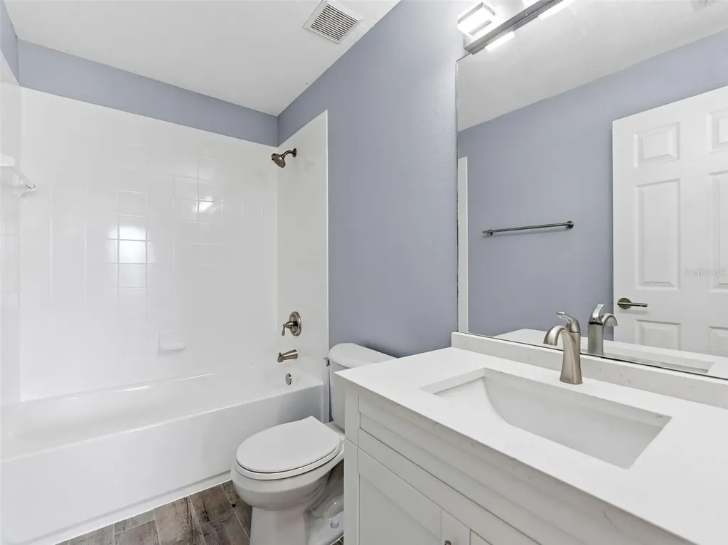 11513 Declaration Drive Tampa FL 33635