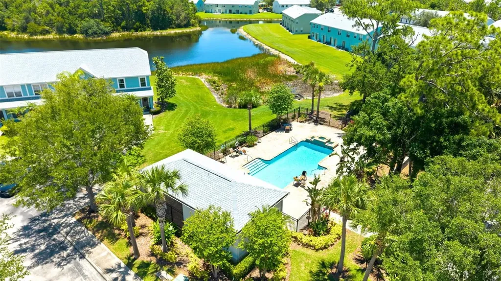 11513 Declaration Drive Tampa FL 33635