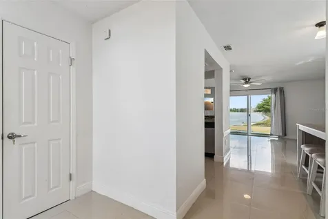 214 Majors Lane Kissimmee FL 34743