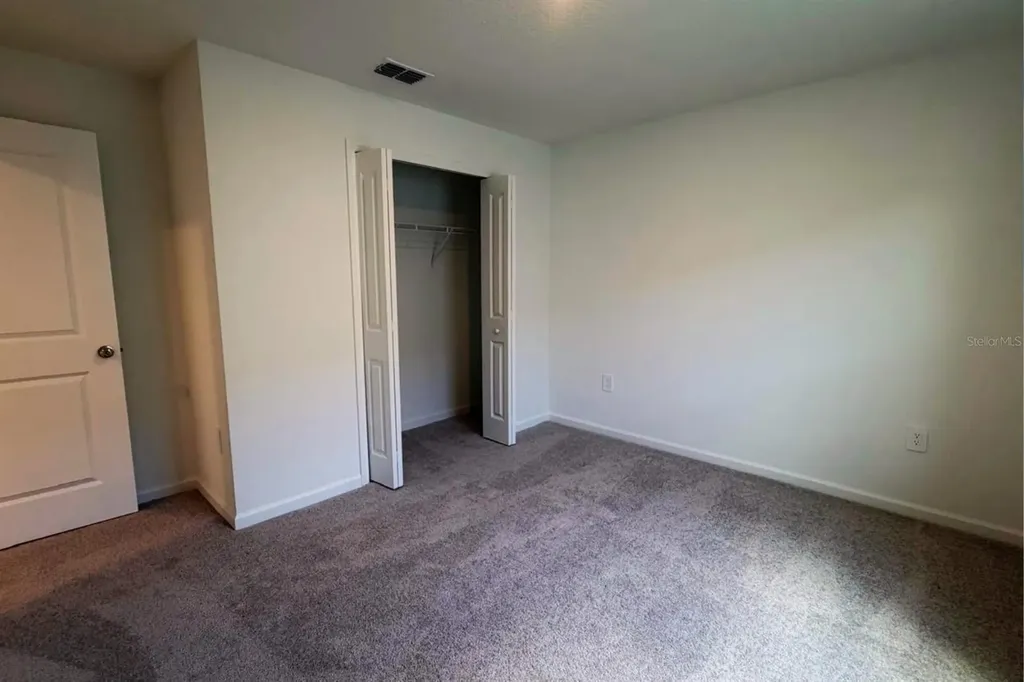 2831 Pioneer Trail Eagle Lake FL 33839