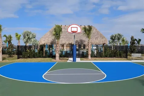 2831 Pioneer Trail Eagle Lake FL 33839