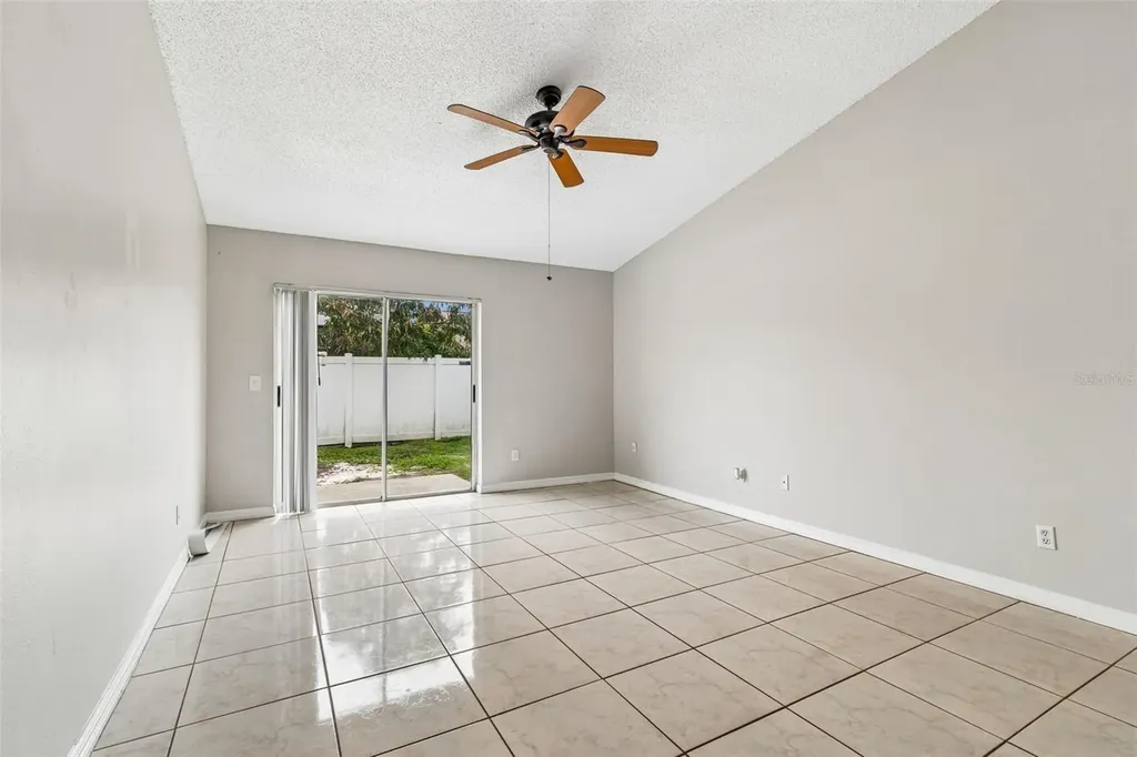 10105 Sea Spray Place Tampa FL 33624