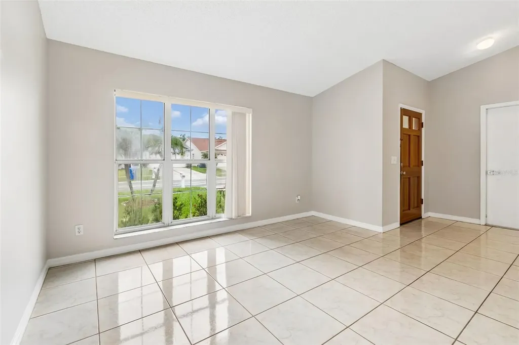 10105 Sea Spray Place Tampa FL 33624