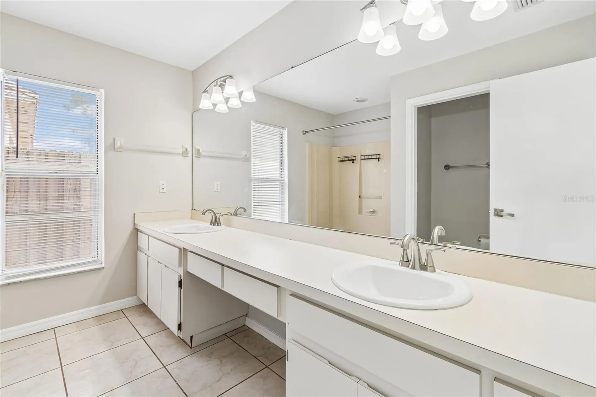 10105 Sea Spray Place Tampa FL 33624