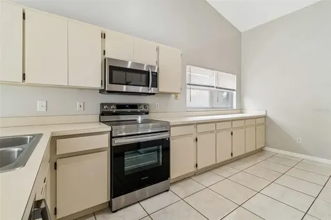 10105 Sea Spray Place Tampa FL 33624