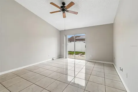 10105 Sea Spray Place Tampa FL 33624