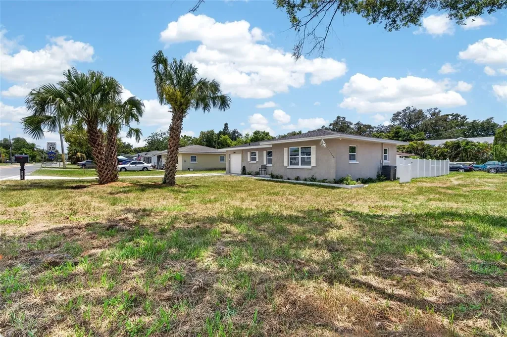 2080 Douglas Avenue Clearwater FL 33755