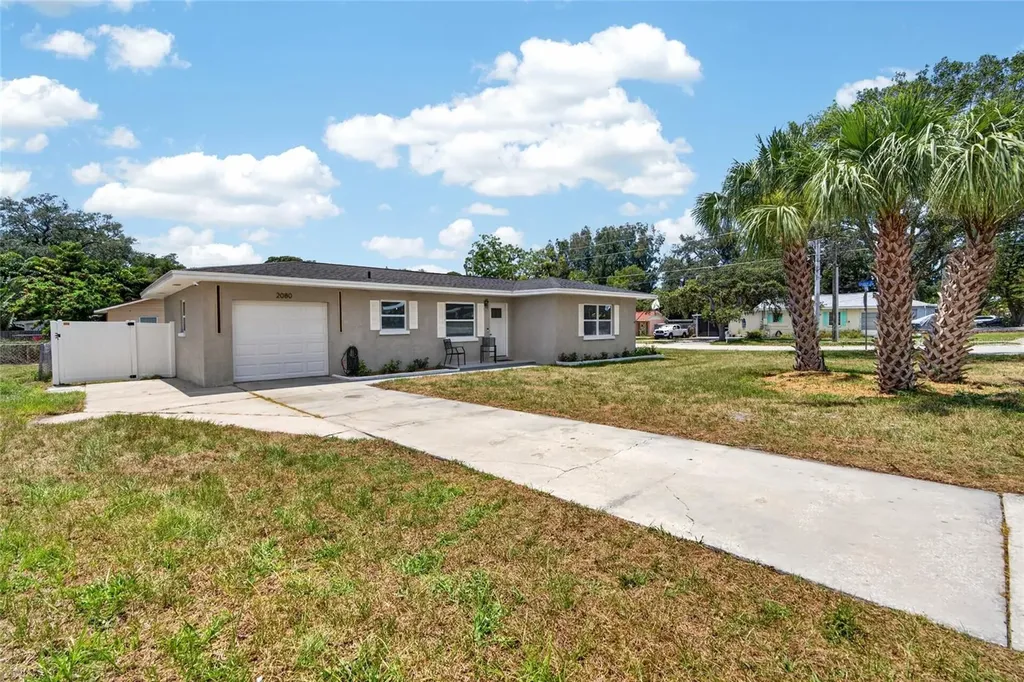 2080 Douglas Avenue Clearwater FL 33755