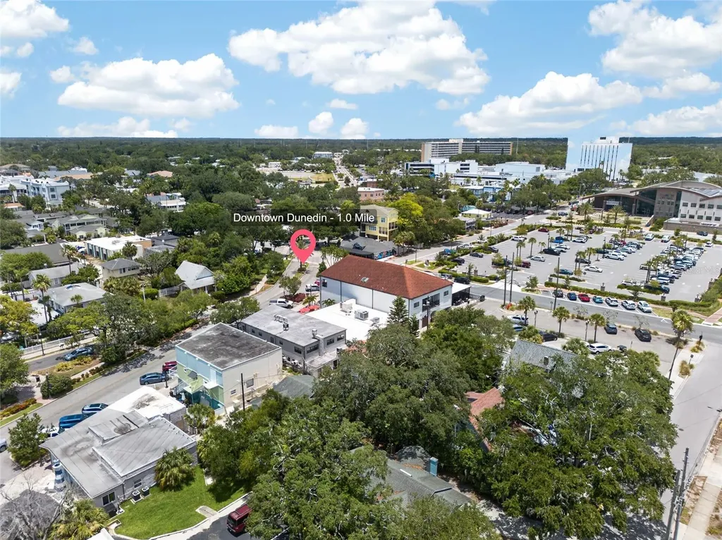 2080 Douglas Avenue Clearwater FL 33755