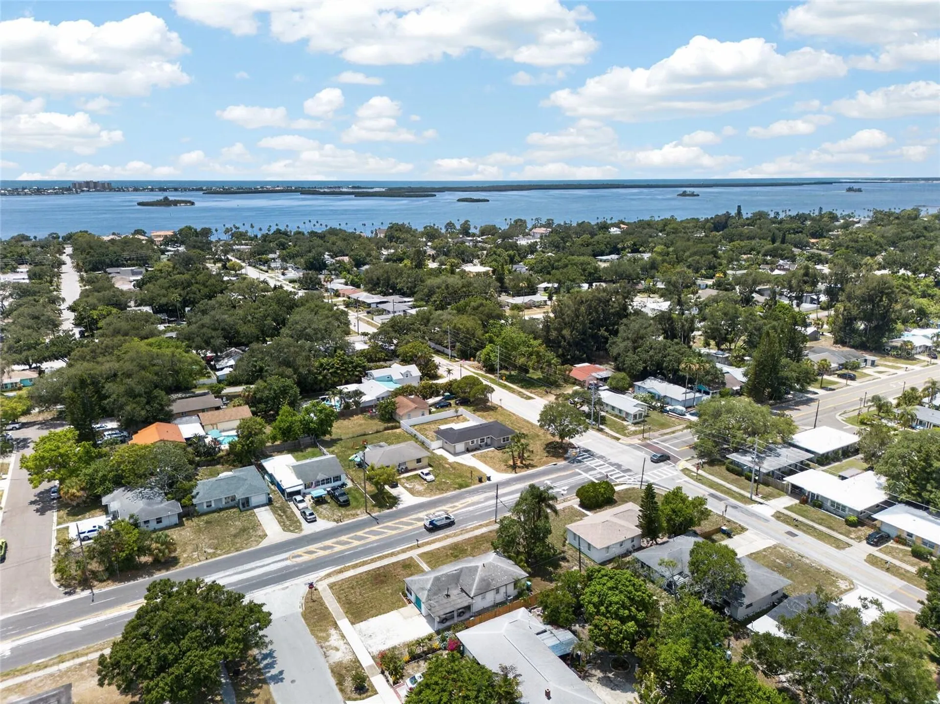 2080 Douglas Avenue Clearwater FL 33755