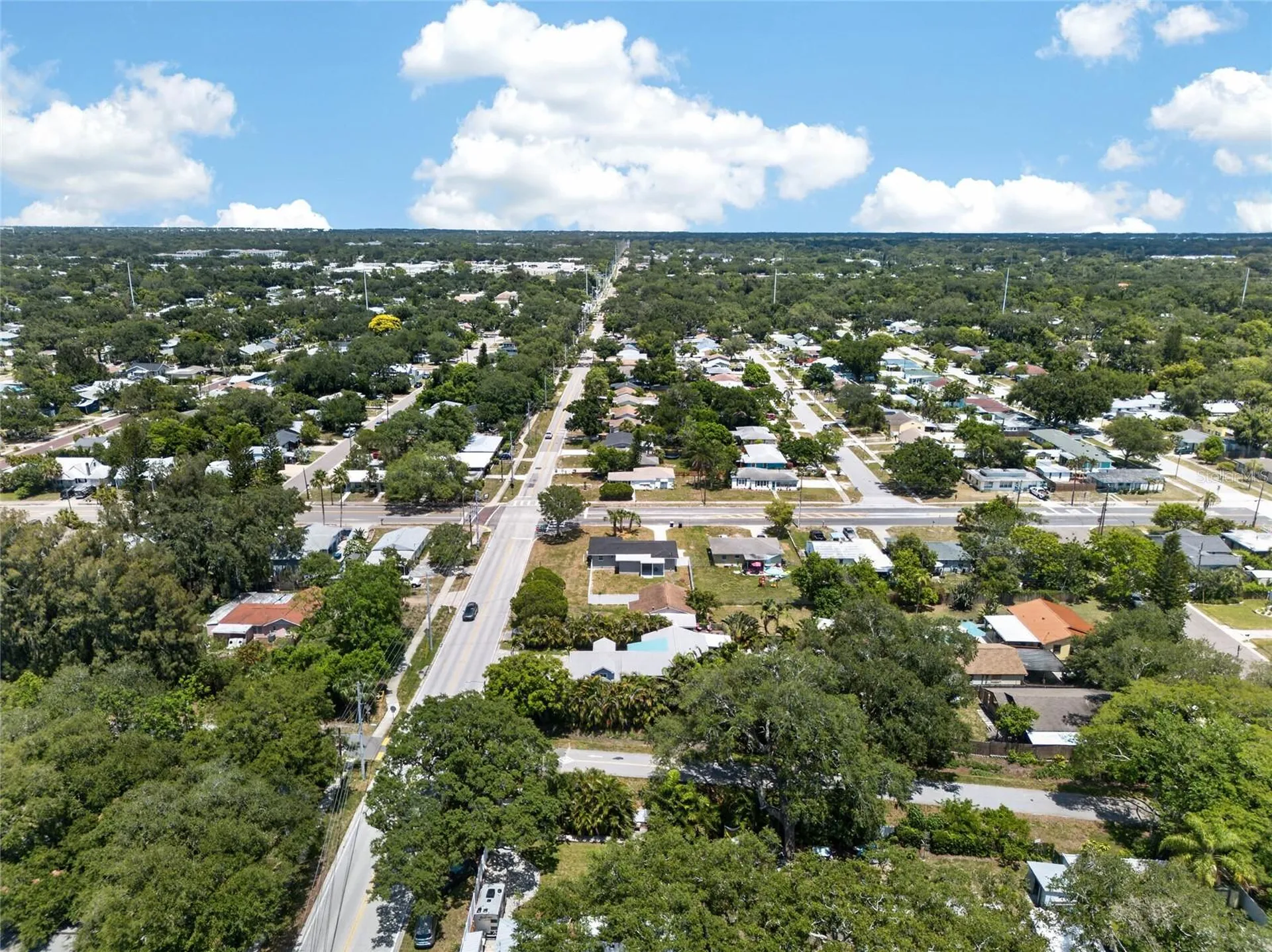 2080 Douglas Avenue Clearwater FL 33755