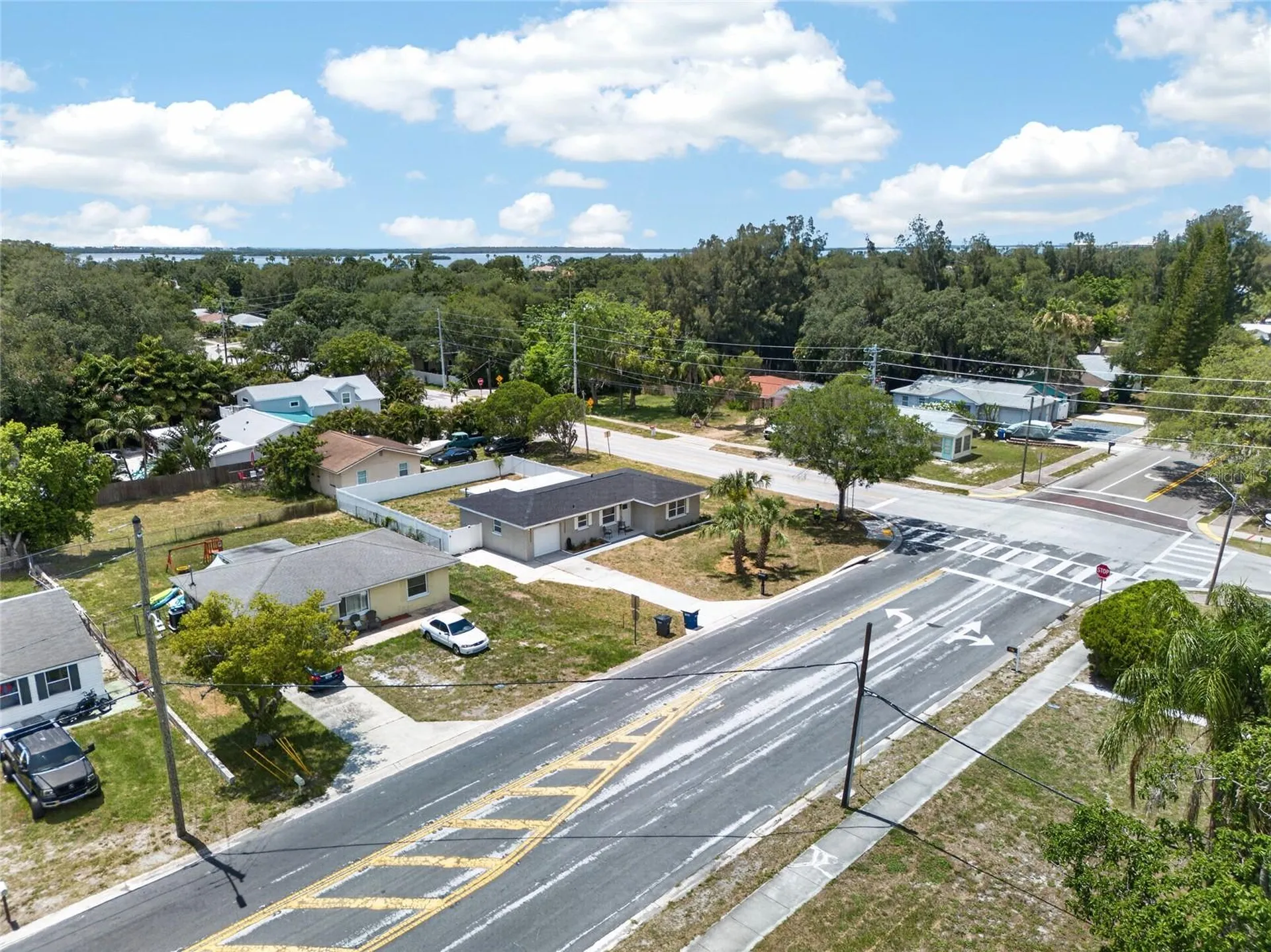 2080 Douglas Avenue Clearwater FL 33755