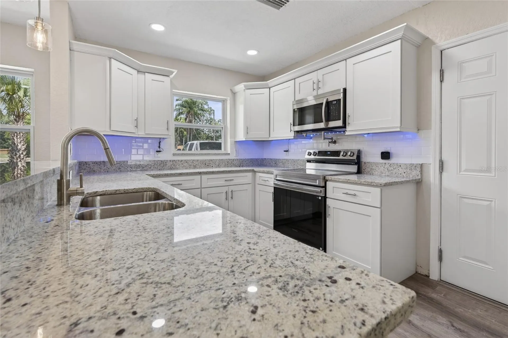 2080 Douglas Avenue Clearwater FL 33755