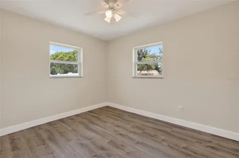 2080 Douglas Avenue Clearwater FL 33755