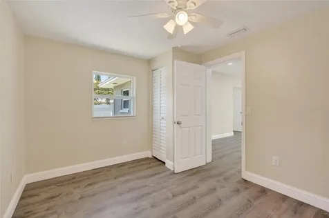 2080 Douglas Avenue Clearwater FL 33755