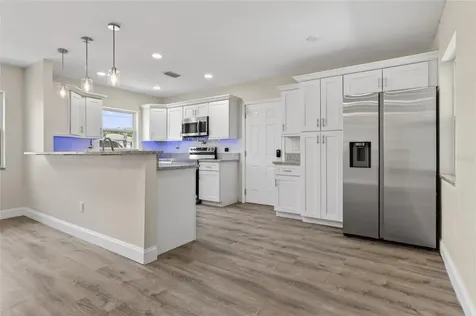 2080 Douglas Avenue Clearwater FL 33755