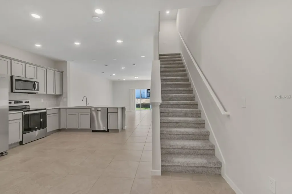 2743 Fetching Trail Davenport FL 33896