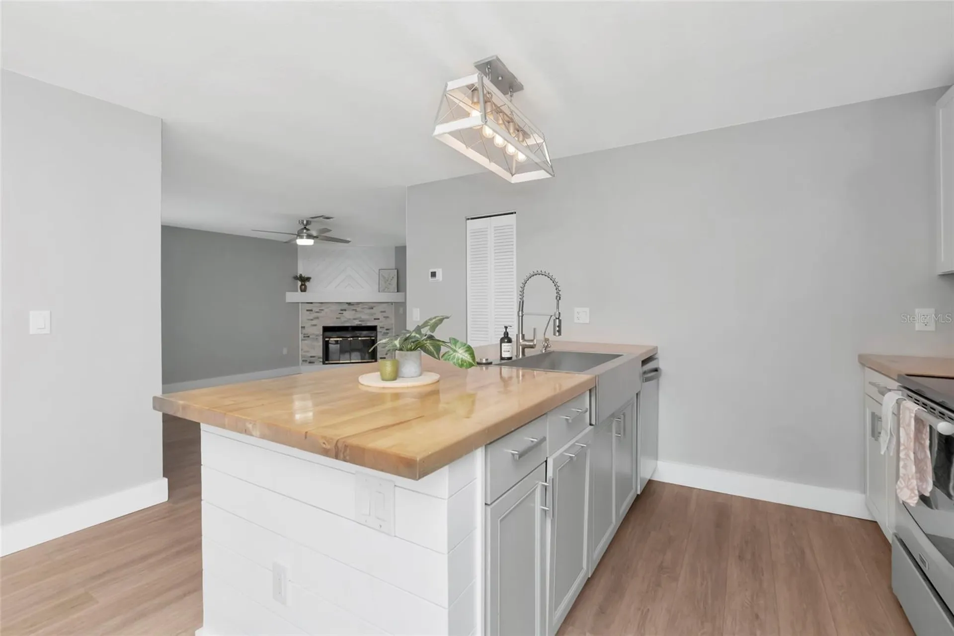 5176 Cedar Hammock Lane Sarasota FL 34232