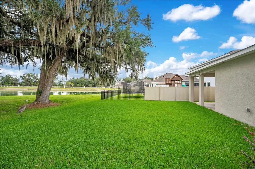3504 Crescent Peak Way Plant City FL 33565