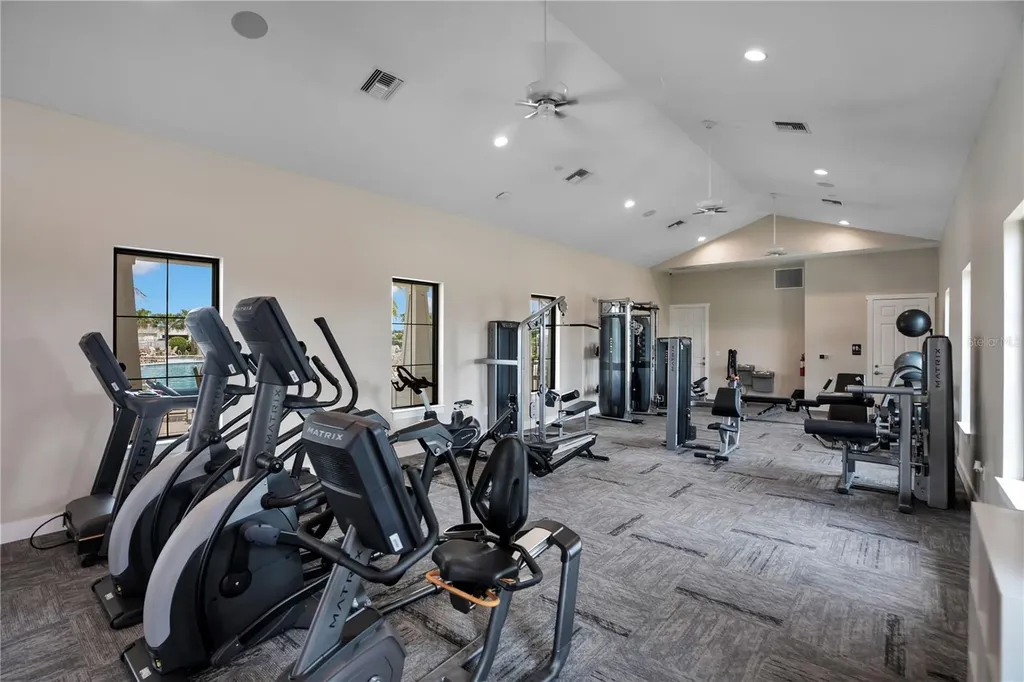 3504 Crescent Peak Way Plant City FL 33565
